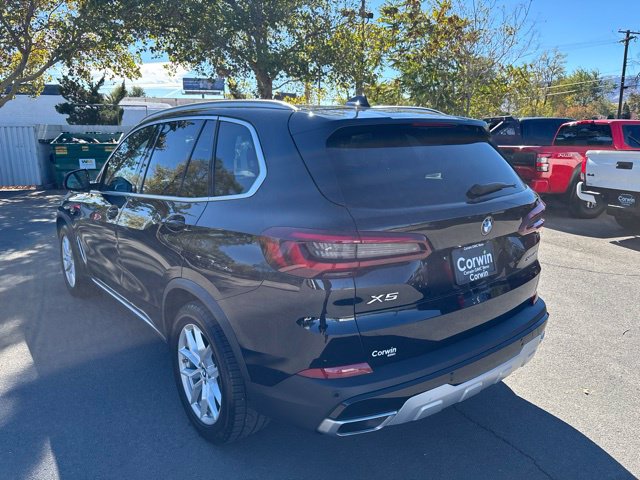 Used 2021 BMW X5 xDrive40i w/ Convenience Package AWD/4WD image 6