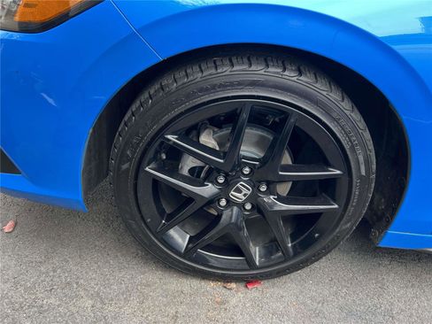 Used 2022 Honda Civic Sport image 9