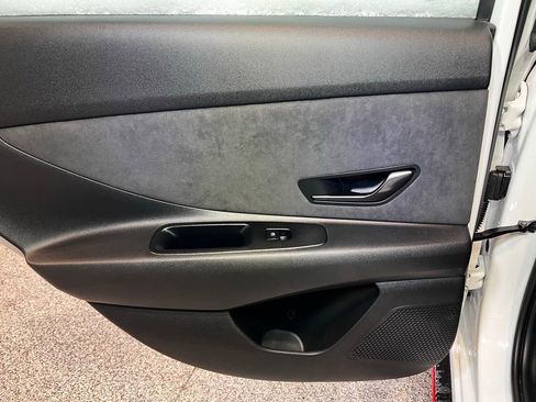 Used 2023 Hyundai Elantra N image 41