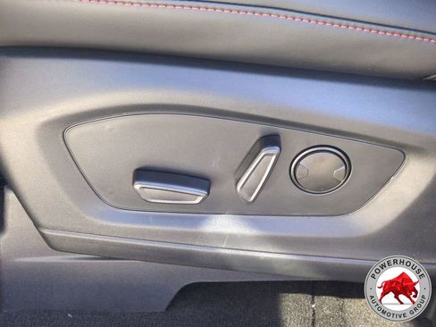 New 2026 Ford Explorer ST-Line w/ ST-Line Street Pack image 24