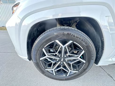Used 2024 Hyundai Tucson N Line image 34