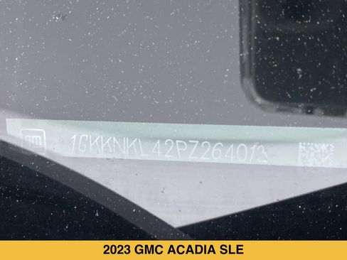 Certified 2023 GMC Acadia SLE w/ Driver Convenience Package FWD image 15