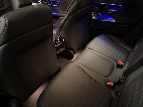 New 2027 Mercedes-Benz GLC 300 image 11