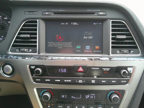 Used 2017 Hyundai Sonata Plug-In Hybrid FWD image 36