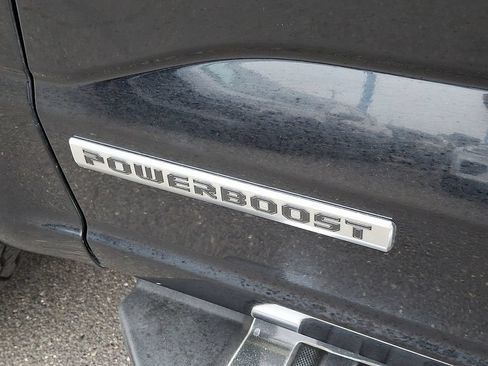 Used 2022 Ford F150 Lariat w/ Equipment Group 502A High AWD/4WD image 35