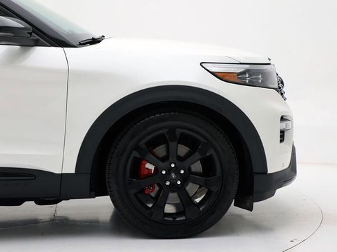 Used 2022 Ford Explorer ST w/ Equipment Group 401A image 3