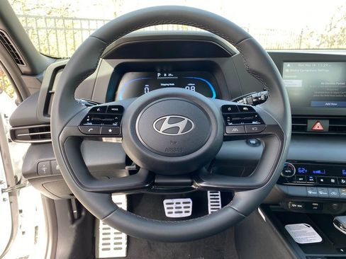 New 2026 Hyundai Elantra Sport FWD image 11