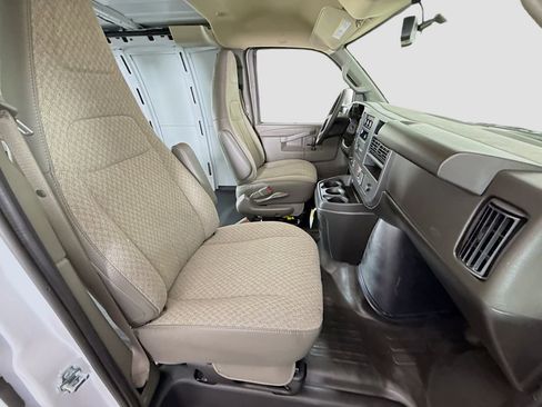 New 2026 Chevrolet Express 2500 w/ Driver Convenience Package RWD image 24