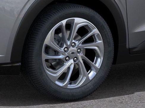 New 2027 Chevrolet Bolt LT w/ Comfort Package image 9