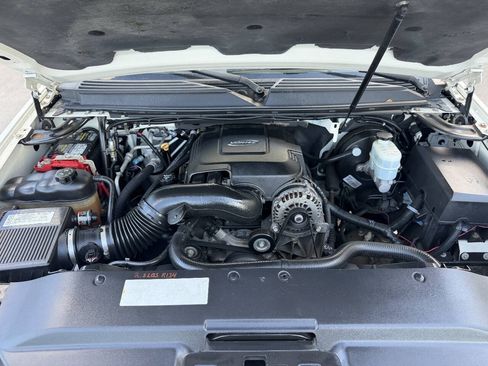 Used 2007 Cadillac Escalade 2WD w/ Information Package image 21