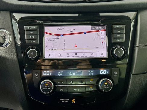 Used 2020 Nissan Rogue SL w/ Premium Package AWD/4WD image 13
