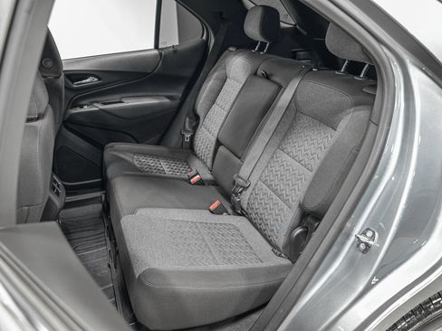 Used 2023 Chevrolet Equinox LT AWD/4WD image 27