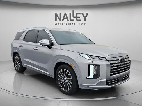 Used 2025 Hyundai Palisade Calligraphy image 5