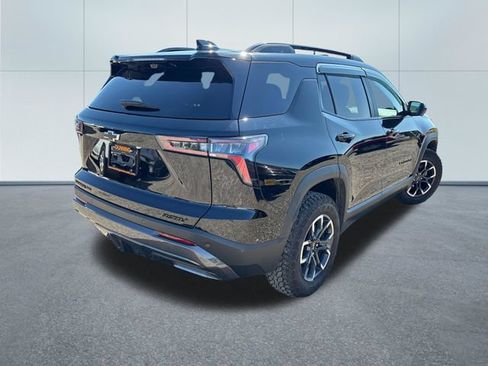 Used 2025 Chevrolet Equinox ACTIV w/ Safety and Technology Package AWD/4WD image 4