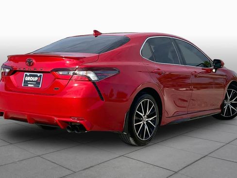 Used 2023 Toyota Camry SE FWD image 13