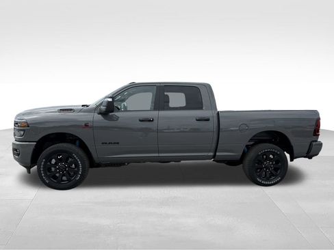 New 2026 RAM 2500 Big Horn AWD/4WD image 3