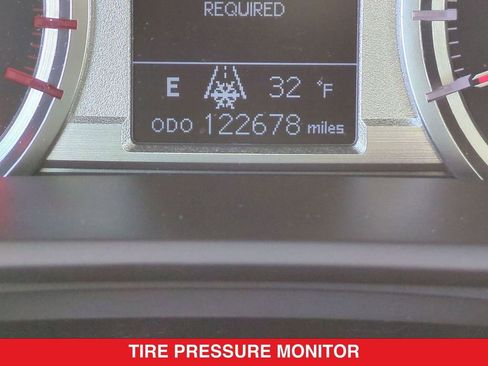 Used 2019 Toyota 4Runner TRD Off-Road Premium image 18