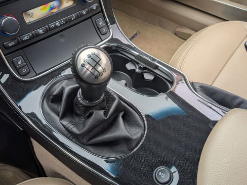 Used 2012 Chevrolet Corvette Grand Sport w/ 3LT Preferred Equipment Group image 15