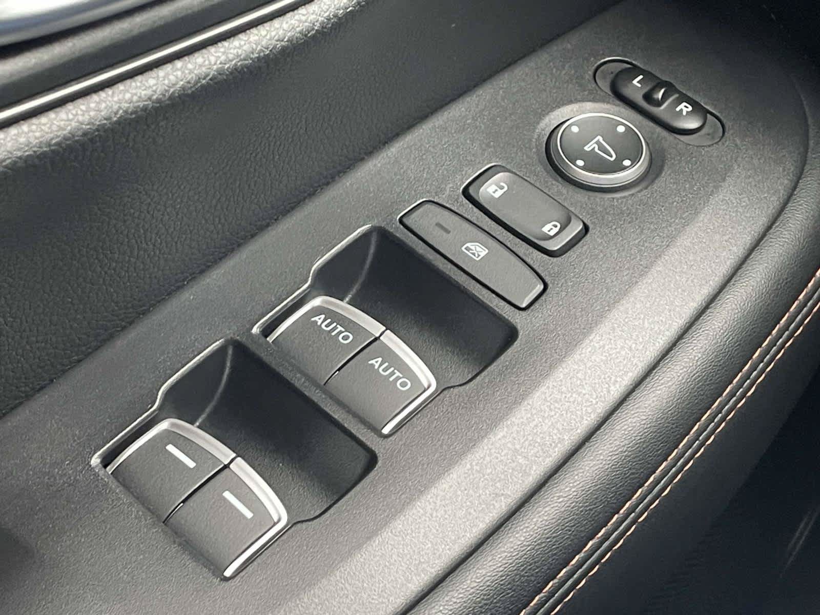 Used 2024 Honda HR-V Sport image 30