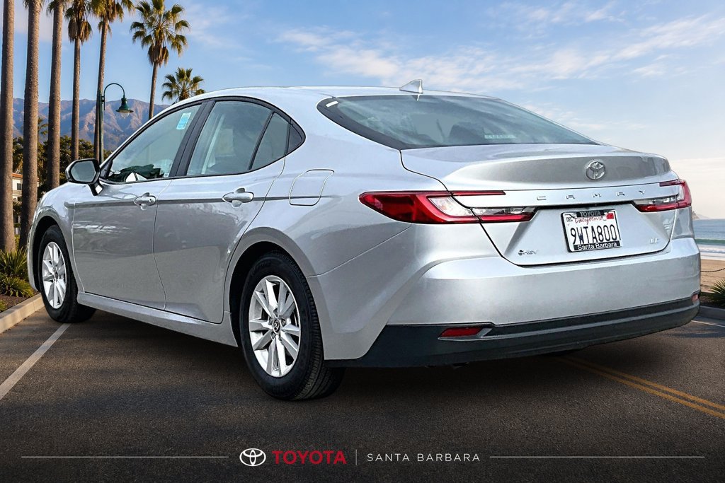 Used 2026 Toyota Camry LE FWD image 4
