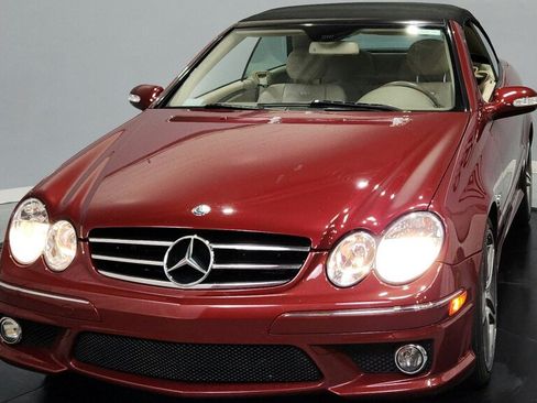 Used 2007 Mercedes-Benz CLK 63 AMG Cabriolet image 17