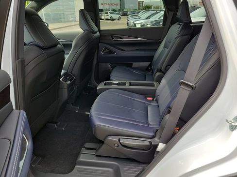Certified 2026 INFINITI QX60 Sport w/ Dark Cargo Package AWD/4WD image 25
