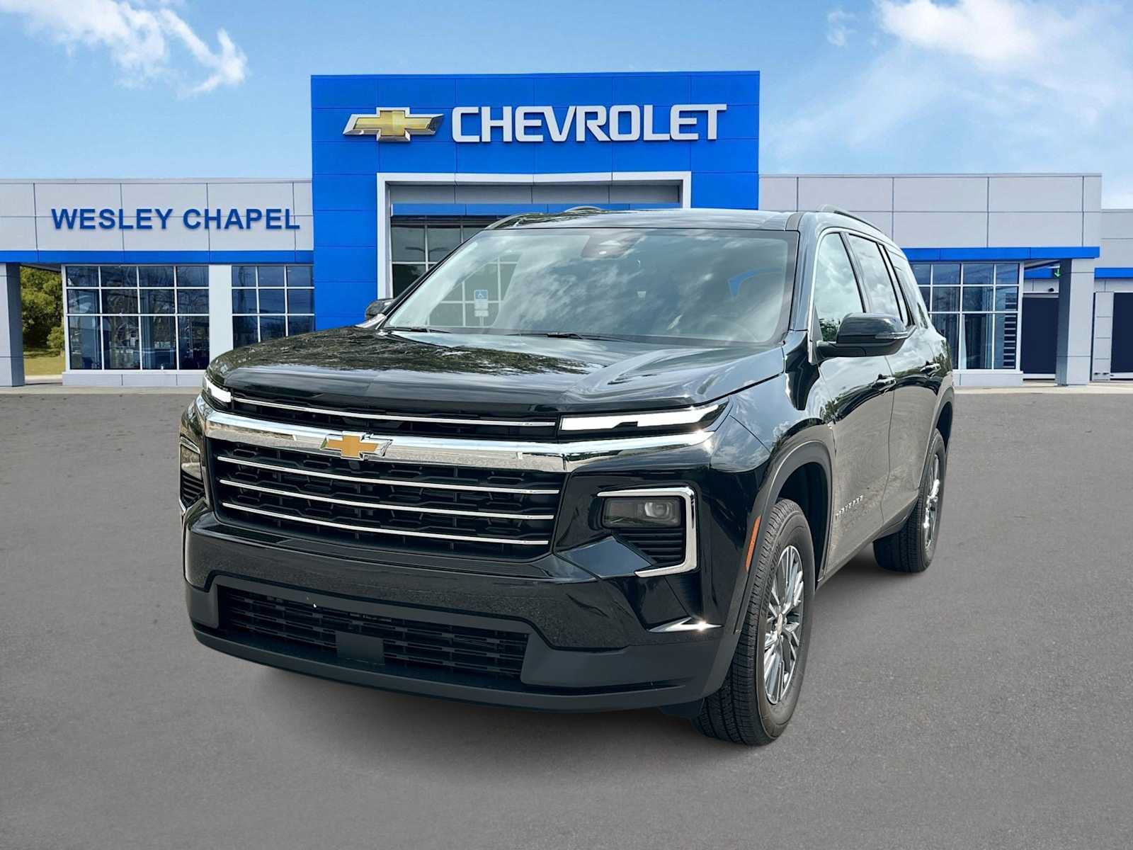 New 2026 Chevrolet Traverse LT FWD image 1