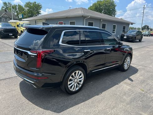 Used 2020 Cadillac XT6 Premium Luxury AWD/4WD image 3