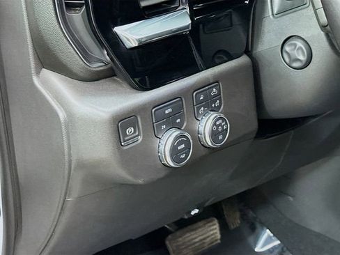 Used 2022 GMC Sierra 1500 SLT w/ SLT Premium Plus Package image 12