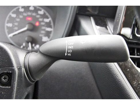 Used 2025 Toyota Corolla LE image 11