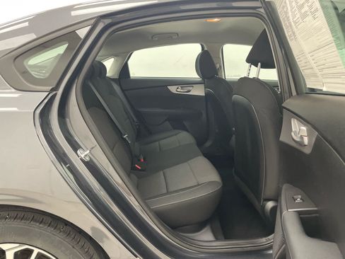 Used 2023 Kia Forte LXS FWD image 12