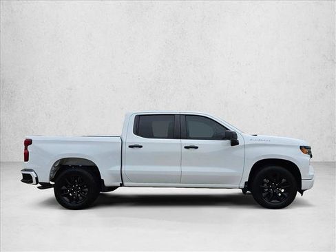 Used 2022 Chevrolet Silverado 1500 Custom RWD image 4