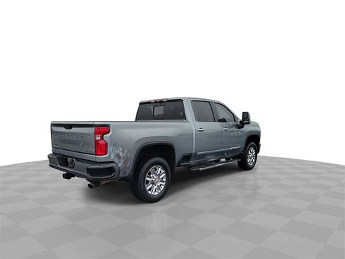 Certified 2024 Chevrolet Silverado 2500 High Country w/ Technology Package image 8
