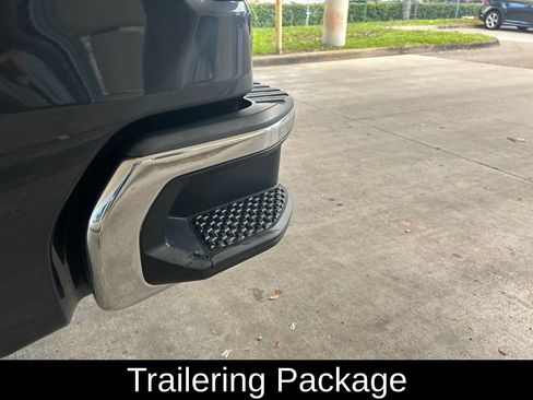 Used 2019 GMC Sierra 1500 SLT w/ SLT Premium Plus Package RWD image 19