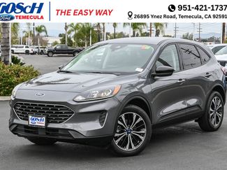 Used 2022 Ford Escape SE w/ SE Sport Appearance Package video 1