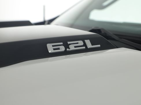 Used 2023 Chevrolet Silverado 1500 ZR2 w/ Technology Package image 4