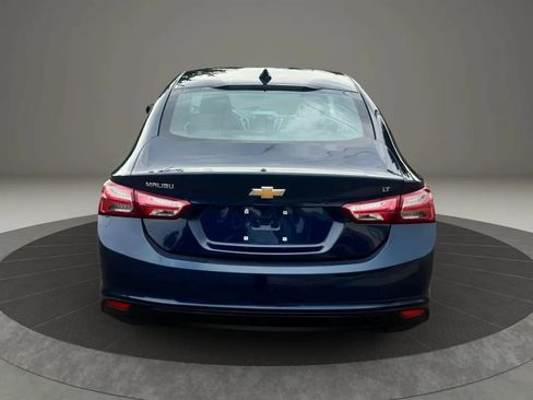 Used 2022 Chevrolet Malibu LT FWD image 10