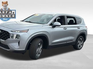 Used 2023 Hyundai Santa Fe SE video 3