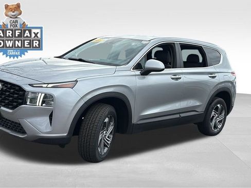 Used 2023 Hyundai Santa Fe SE image 3