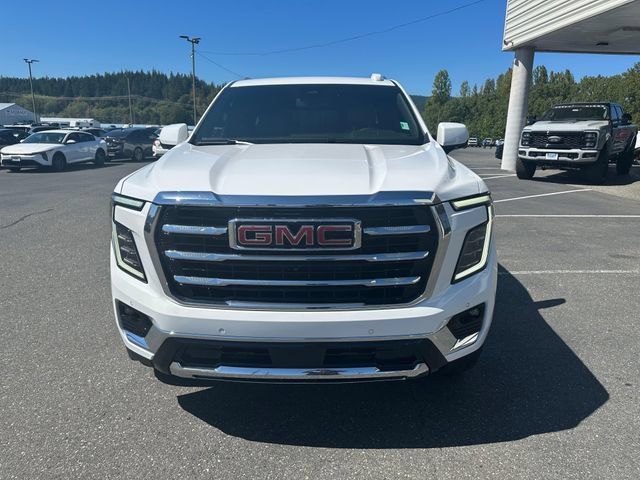 Used 2025 GMC Yukon XL Elevation AWD/4WD image 7