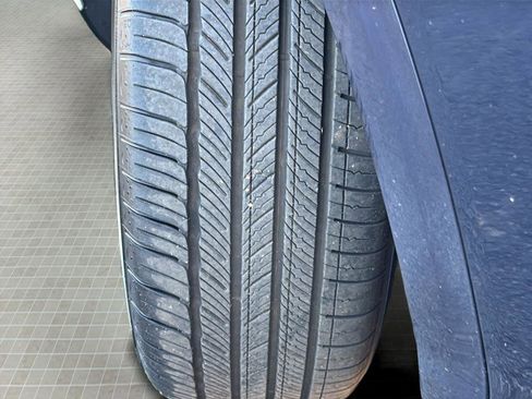 Certified 2026 Genesis GV70 2.5T image 11