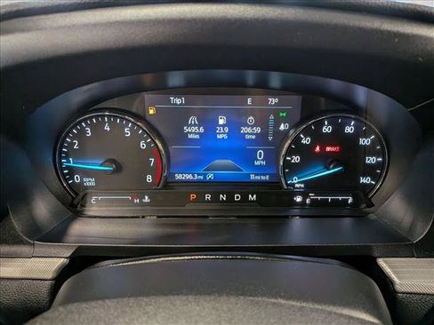 Used 2020 Ford Explorer XLT w/ Equipment Group 202A AWD/4WD image 11