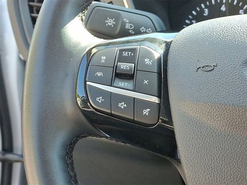 Certified 2022 Ford Escape SE w/ SE Sport Appearance Package image 22