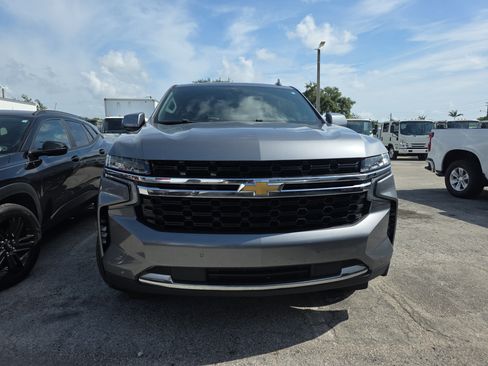 Used 2021 Chevrolet Tahoe LS w/ Driver Alert Package RWD image 9