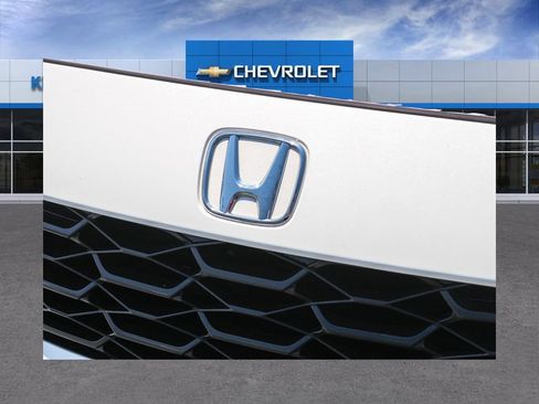 Used 2024 Honda HR-V LX image 5