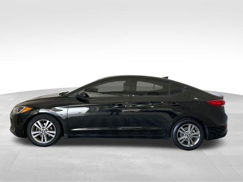 Used 2018 Hyundai Elantra Value Edition FWD image 2