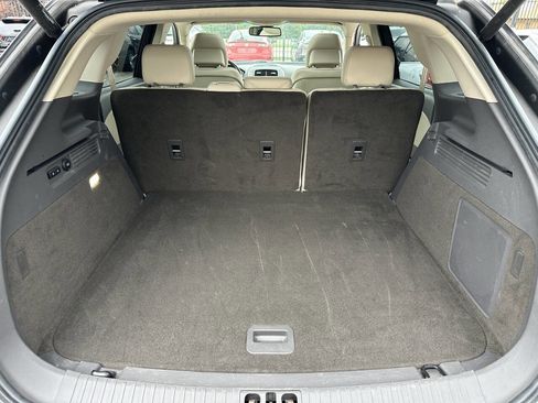 Used 2017 Lincoln MKX Reserve w/ Driver Assistance Package image 38