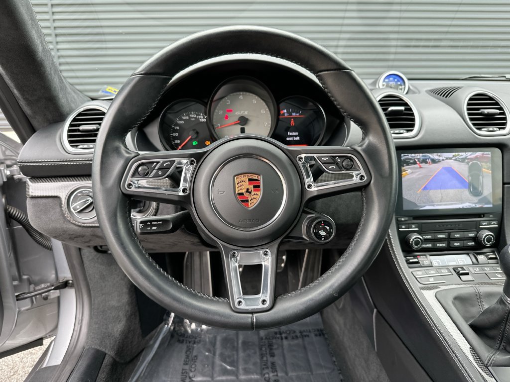 Used 2018 Porsche 718 Cayman S RWD image 12
