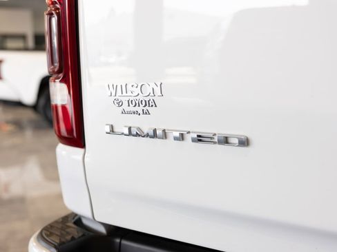 Used 2020 RAM 1500 Limited AWD/4WD image 9