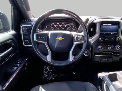 Certified 2021 Chevrolet Silverado 1500 LT RWD image 6